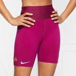 Nike City Ready 7" Running Biker Shorts in Berry High Rise Women's Size Small